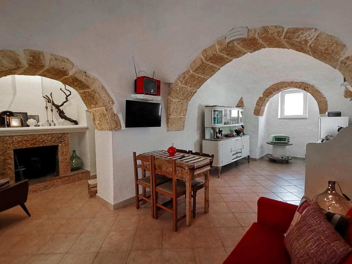 Вилла I Trulli Dell'Orfanello Мартина-Франка Экстерьер фото